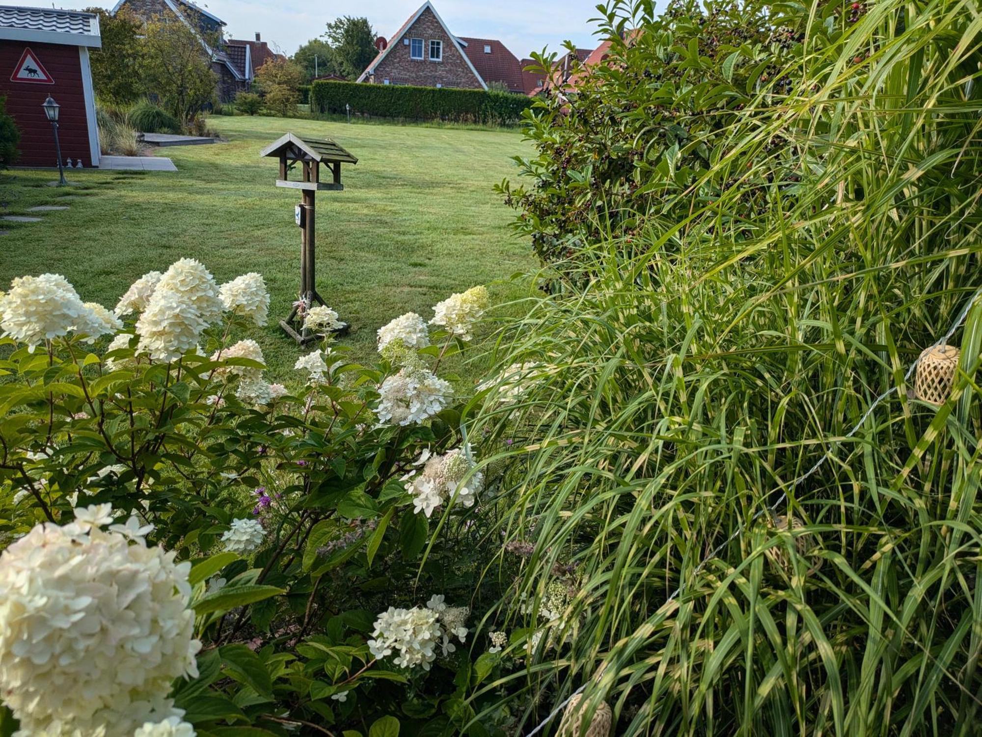Drei-Insel-Blick Neßmersiel Kültér fotó